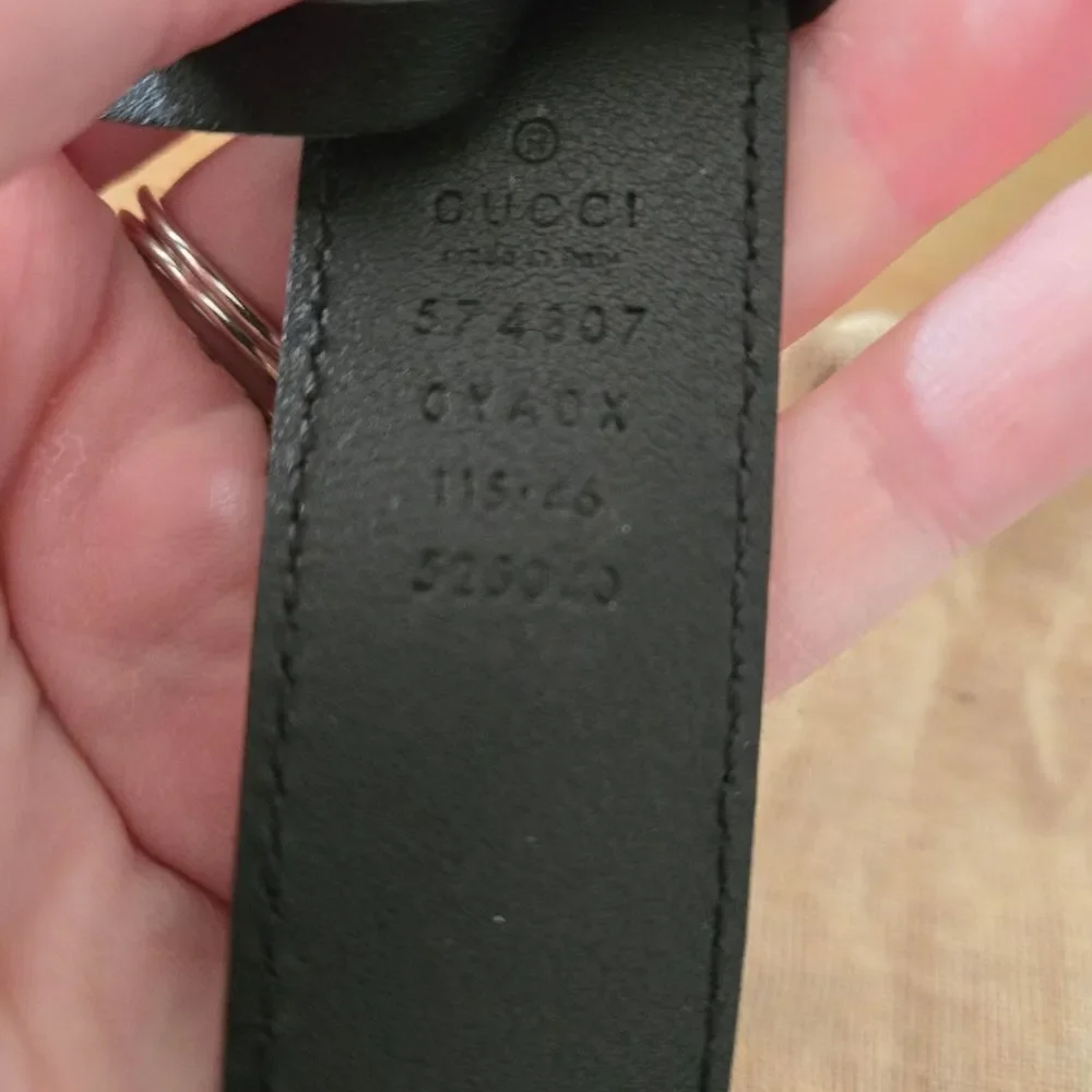 Gucci Black Leather Belt Size 46